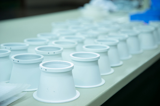What Are The Characteristics Of a Good Professional Led Lights Manufacturer?
