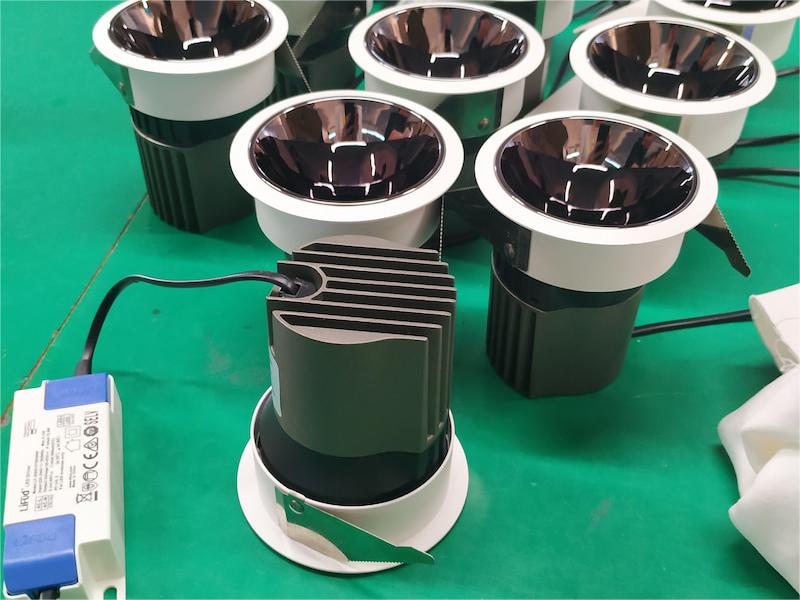 Seenlamp Lighting-Drives High-Quality Production To Meet Demands